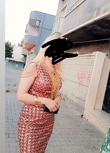 Pudra pembesi puantiyeli balık abiye 38 40 beden - Görsel 2