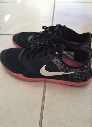 38 Beden Nike spor ayakkabı