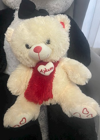 Kırmızı atkılı beyaz peluş ayı oyuncak - Görsel 2