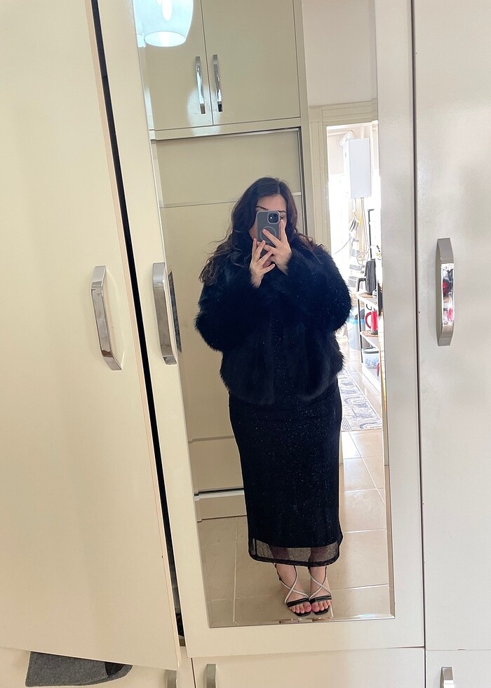 Siyah kürk - Görsel 2