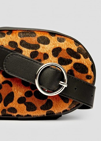 Stradivarius Leopar Desenli Kadın Bel Çantası