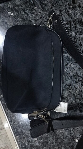  Beden siyah Renk Stradivarius siyah çanta 