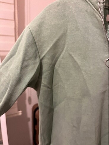 s Beden Pull and Bear Sweatshirt