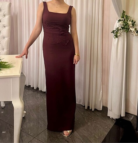 Trendyol & Milla Bordo elbise