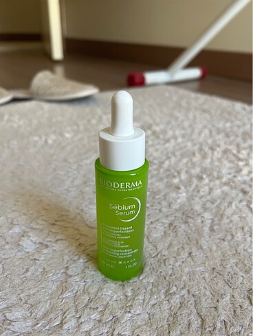Bioderma sebium serum
