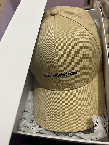 calvin klein şapka