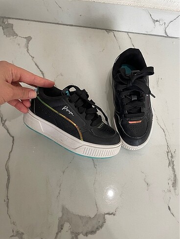 Puma Spor ayakkabı