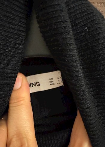 Siyah Yüksek Yakalı Kadın Triko Elbise - Görsel 4