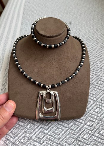 Diğer Gri Boncuklu Minimalist Kadın Kolye