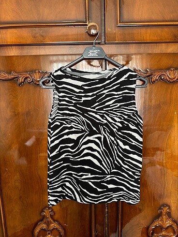 Zebra desenli bluz