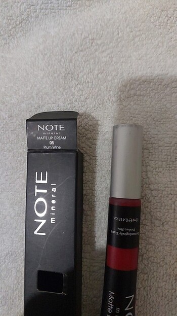 Note Note matte lip cream