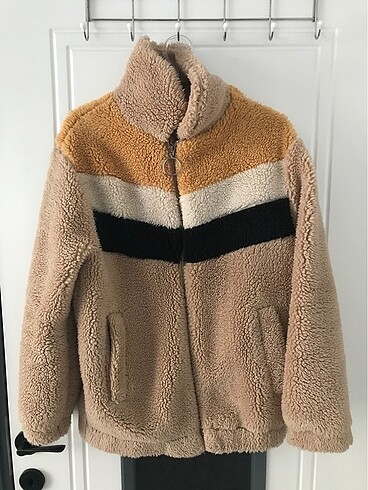 BERSHKA PELUŞ MONT