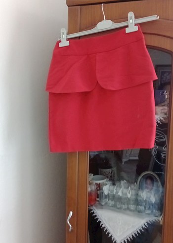 Kırmızı Mini Etek, Fırfırlı, Dar Kesim - Görsel 2