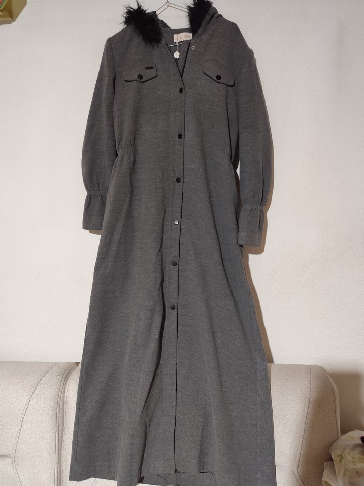 Uzun Gri Kadın Kaban - Görsel 4