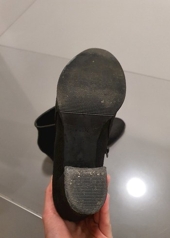 Siyah Süet Kadın Topuklu Bot - Görsel 9