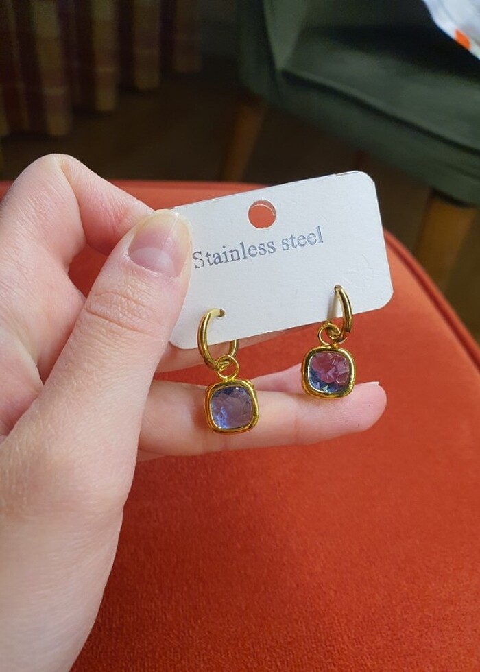 Mavi taşlı gold Çelik küpe ???? - Görsel 3