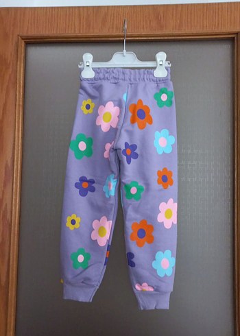 Zara Kız Çocuk Lila Çiçekli Rahat Eşofman Takımı - Görsel 6