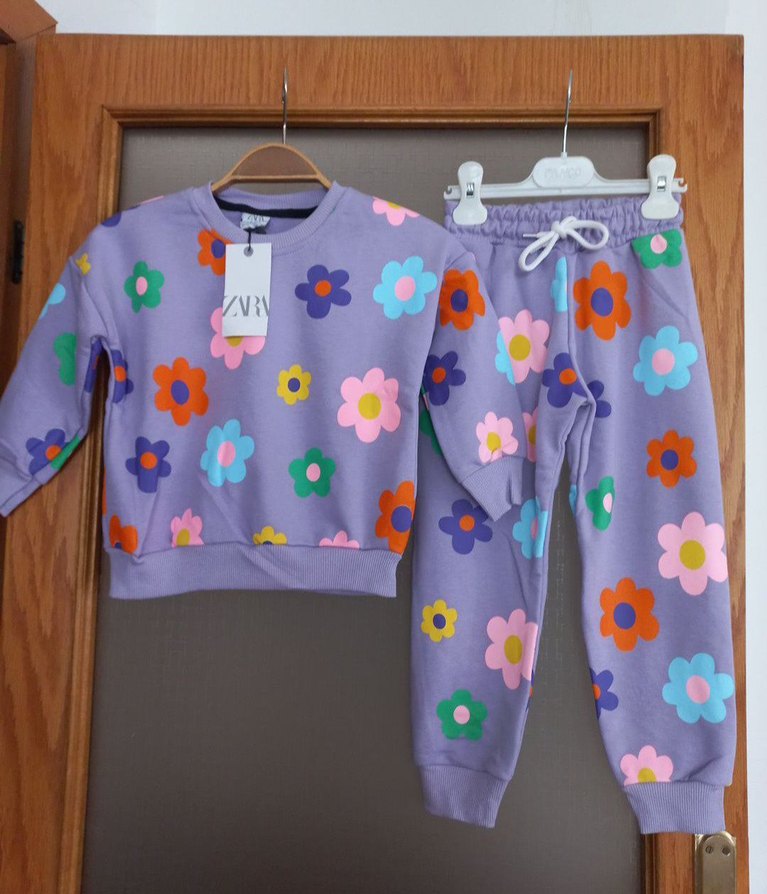 Zara Kız Çocuk Lila Çiçekli Rahat Eşofman Takımı - Görsel 3