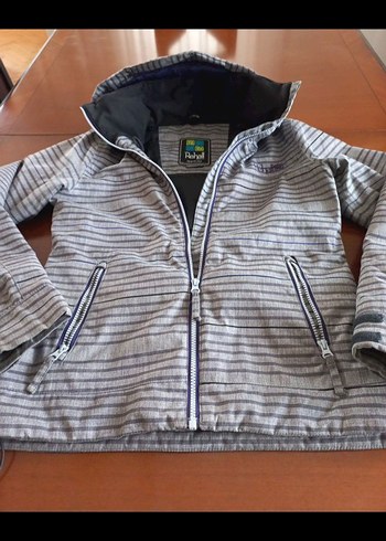 Gri Kapüşonlu Fermuarlı Kadın Mont - Görsel 3