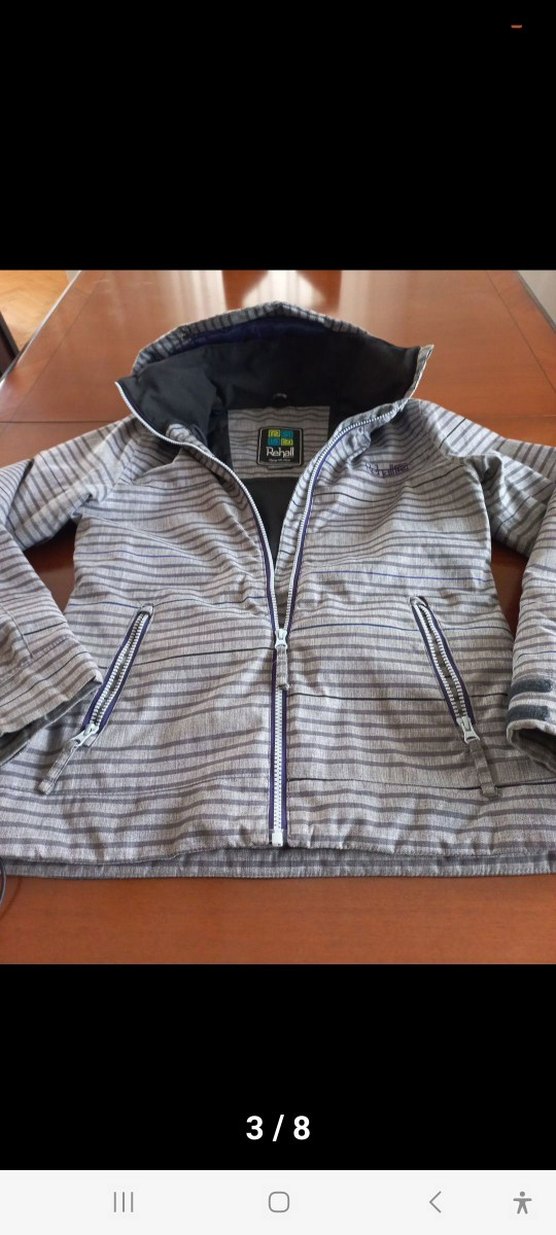 Gri Kapüşonlu Fermuarlı Kadın Mont - Görsel 3