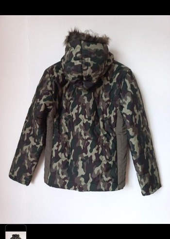 Kadin  kapsonlu kürk detaylı kamuflaj mont - Görsel 2