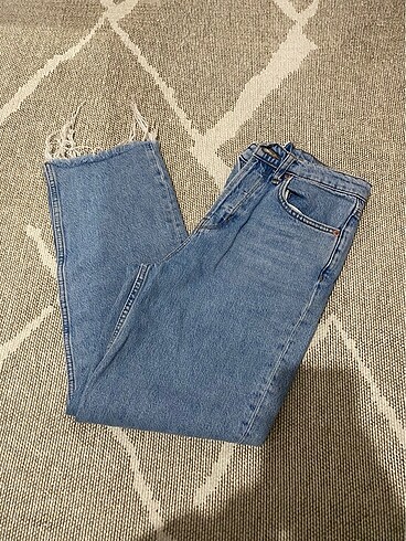 Mom Jean