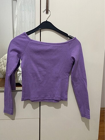 Lila Crop