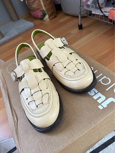 Diğer Prev dorothy