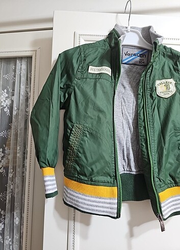 Erkek çocuk yağmurluk - Görsel 3