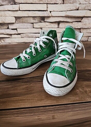 37 Beden yeşil Renk Converse spor ayakkabı