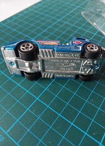 Beden Hot Wheels Lansman arabaları ilklerden