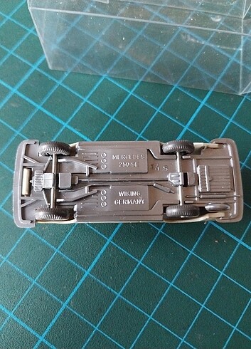 Viking Almanya Mercedes 250 se 1/87