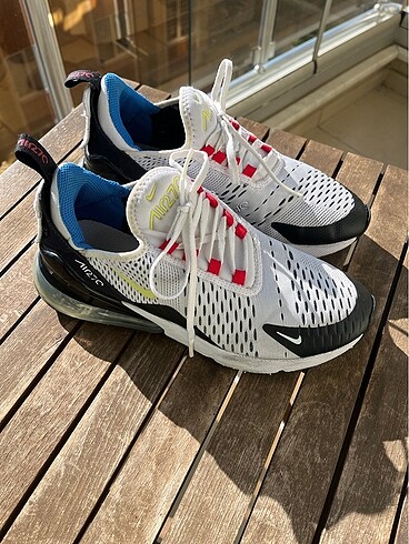 Nike air 270 unisex