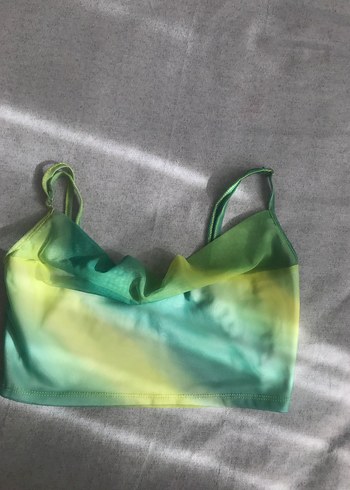 kadın crop - Görsel 2