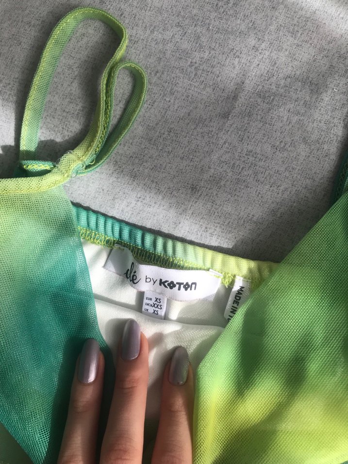 kadın crop - Görsel 3