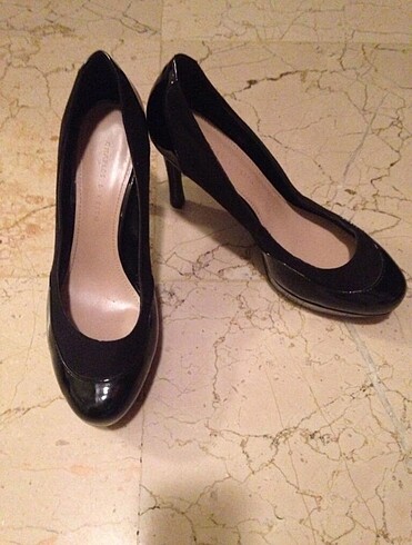 Charles&Keith 37 numara