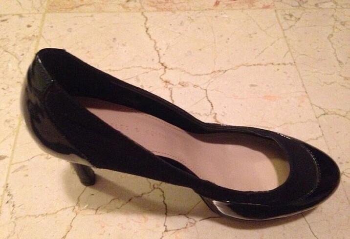 37 Beden siyah Renk Charles&Keith 37 numara