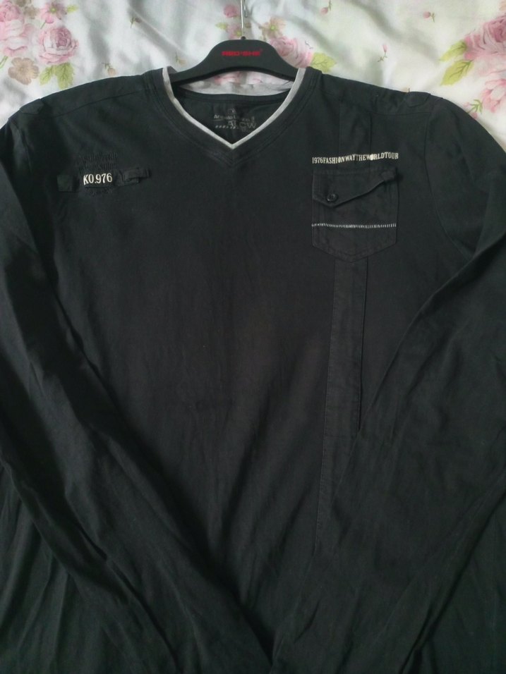 Siyah V Yaka Uzun Kollu Erkek tişört - Görsel 4