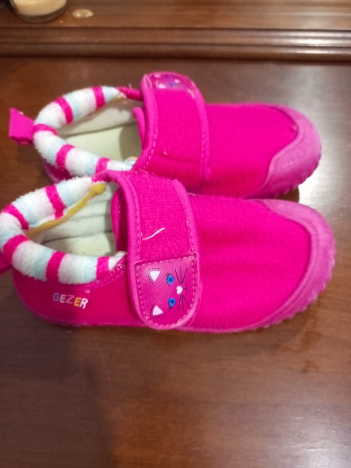 Gezer marka kız çocuk panduf - Görsel 2