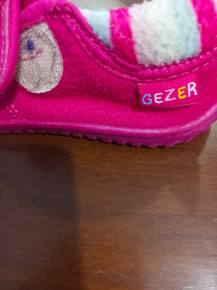 Gezer marka kız çocuk panduf - Görsel 4