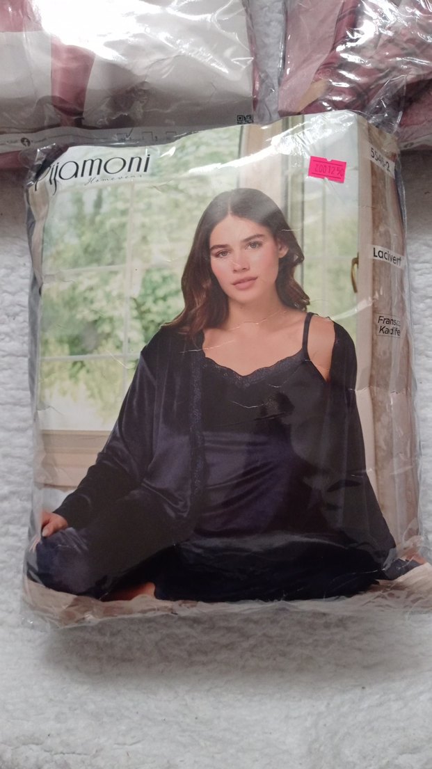 Fransız kadife 3lu sabahlık takım - Görsel 4