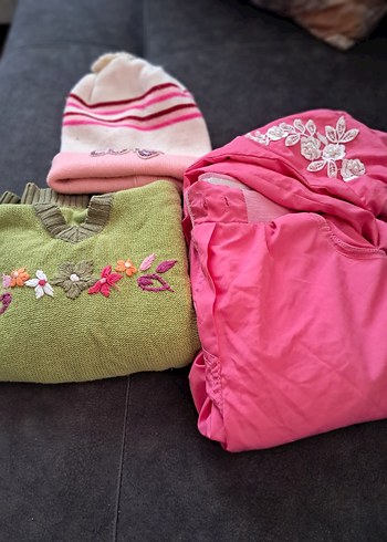 Nakışlı Pembe Kız Pantolonu ve kazak - Görsel 2