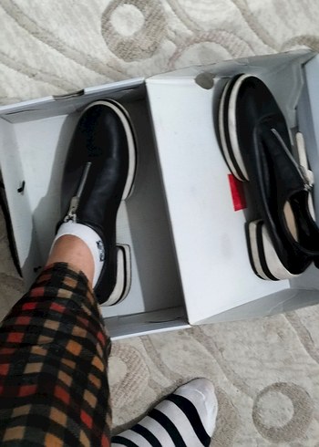 40 Beden Fermuarlı Siyah Deri Spor Kadın Sneakers
