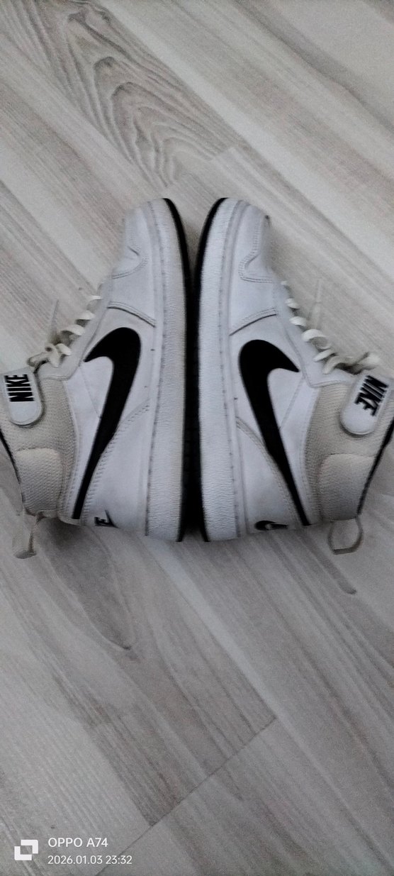 Beyaz Spor Ayakkabı - Görsel 2