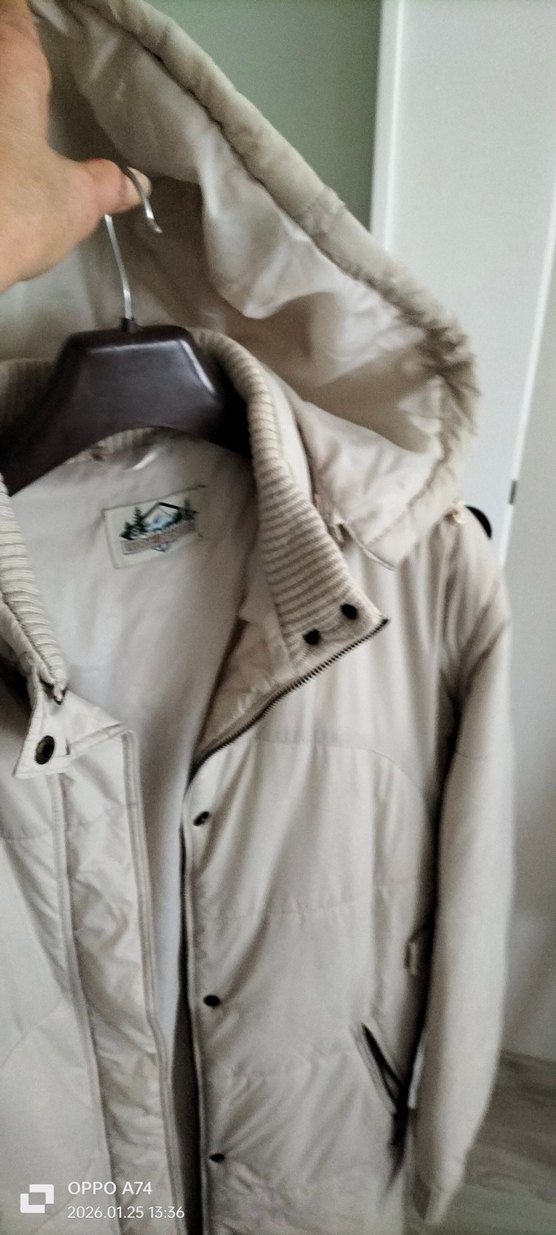 Bej Uzun Düğmeli Kadın Kışlık Mont - Görsel 4