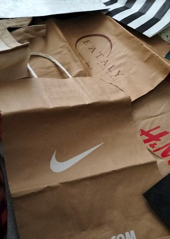 Renkli Baskılı Çanta Çeşitleri - Görsel 17