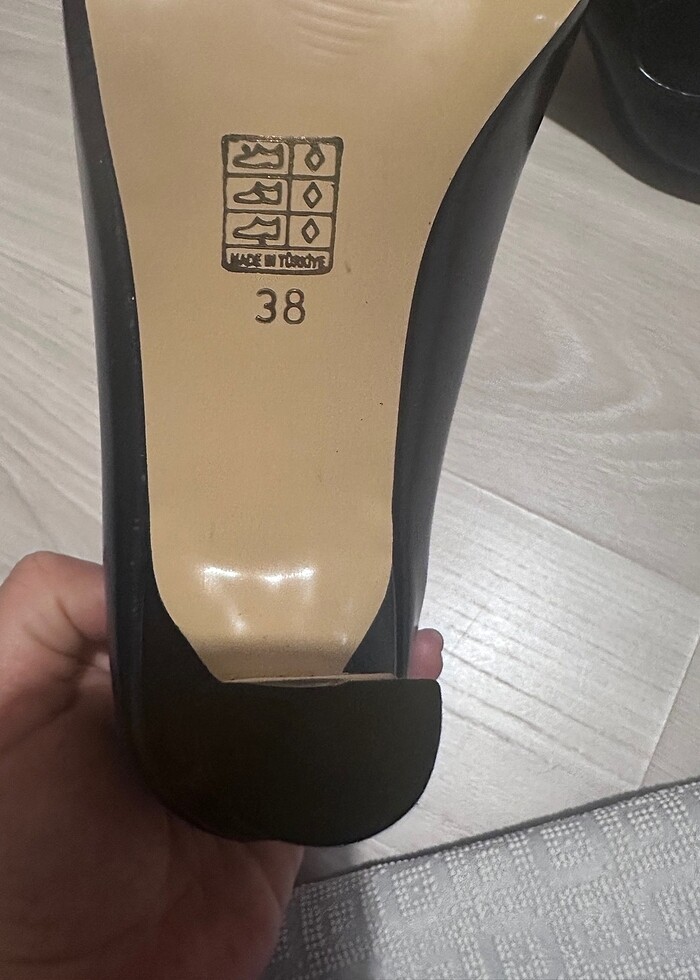 Bambi topuklu ayakkabı - Görsel 2