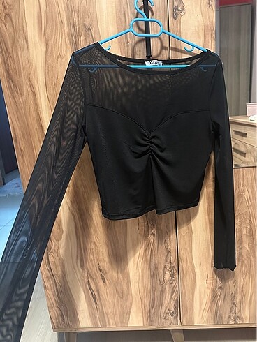 Tül detaylı bluz - Görsel 2