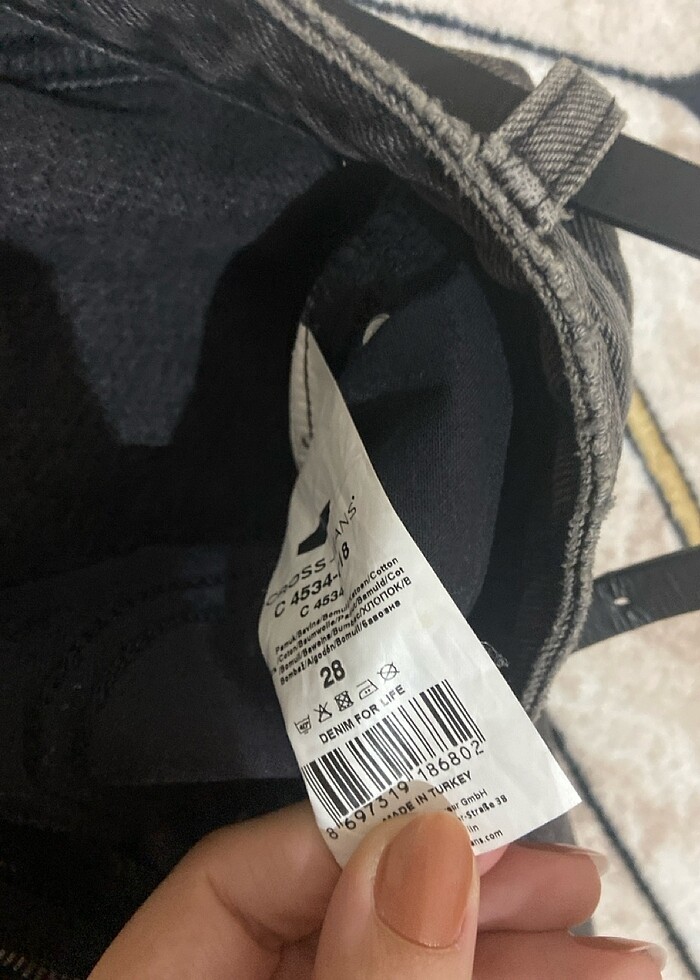 Taşlı şort - Görsel 4