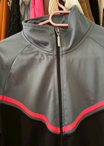 Gri Fermuarlı Yüksek Yakalı Spor Ceket